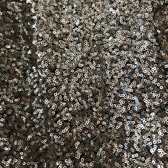 Sequenced Shorts - Picture 4 of 4